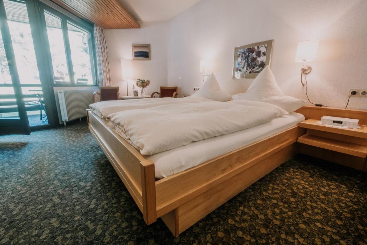 Hotel Lawine Todtnau Eksteriør billede